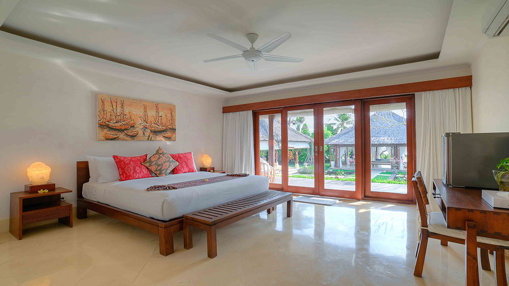Villa Tanju - Spacious Guest bedroom 2 layout
